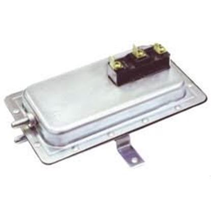 Picture of PressureSwitch For Cleveland Controls Part# DFS-221-199