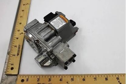 Picture of 24v 3.5" wc Nat 3/4" Gas Valve For Utica-Dunkirk Part# 14662061