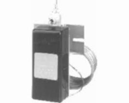Picture of TEMP.TRANSMITTER,40/65F,8'AVG. For Johnson Controls Part# T-5210-1124