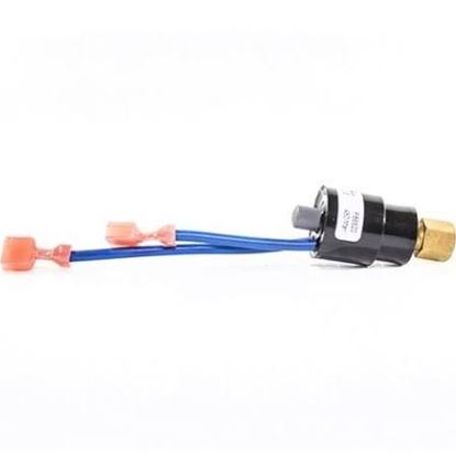 Picture of 450# M/R R-22 Pressure Switch For Aaon Part# P86520