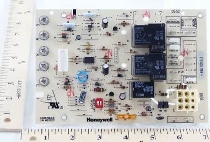 Picture of Control Board w/ Fan Timer For York Part# S1-026-33046-700