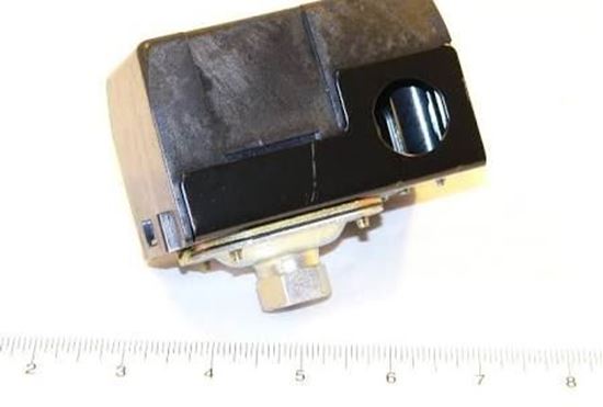 Picture of 12/5# ReverseAct#Switch For Hubbell Industrial Controls Part# 69WR3Z125