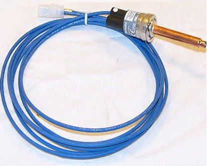 Picture of LOW PRESSURE SWITCH For Carrier Part# HK02ZB063