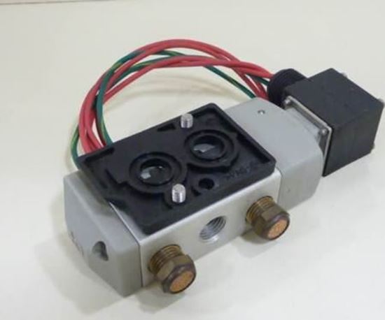 Picture of 120V NEMA4 3Wire Solenoid For Bray Commercial Part# 630250-21410536