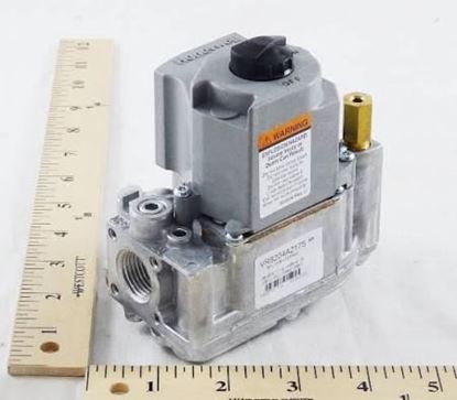 Picture of GasValve 24V NatGas For Lennox Part# 74P70