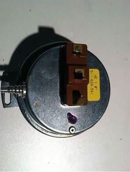 Picture of 1.05"WC PRESSURE SWITCH For Weil McLain Part# 511-624-541