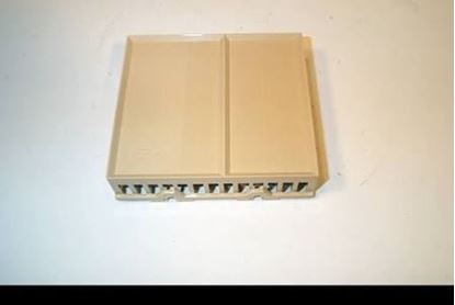 Picture of T-STAT COVER For Schneider Electric (Barber Colman) Part# AT-15-404