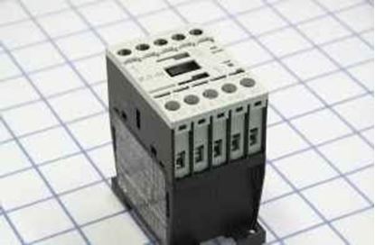 Picture of 3POLE 7AMP 120VAC CONTACTOR For Cutler Hammer-Eaton Part# XTCE007B10A