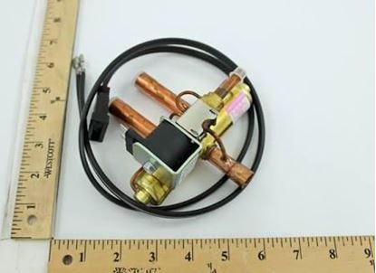 Picture of 3WAY W/Moulded plug Rev Valve For Bard HVAC Part# S5650-045