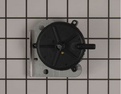 Picture of -.60"wc SPST Pressure Switch For Lennox Part# 80W52