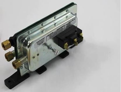 Picture of AirFlowSwitch .07/2.0" SPDT For Cleveland Controls Part# DDP-106