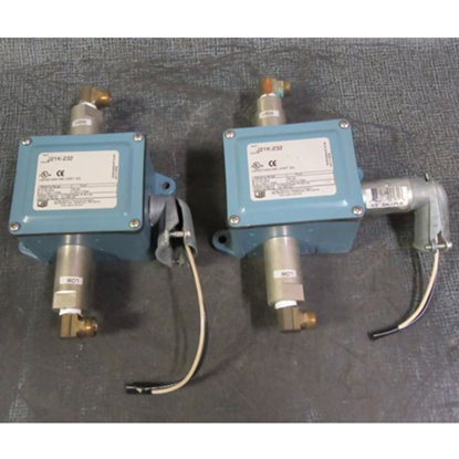 Picture of SPDT 0-25# NEMA 4 Diff. # Sw. For United Electric Part# J21K-232
