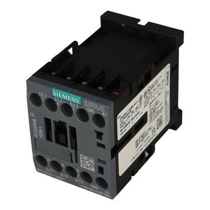 Picture of 3Pole 120V 9Amp 1-N/O Auxcont for Siemens Industrial Controls Part# 3RT2016-1AK61