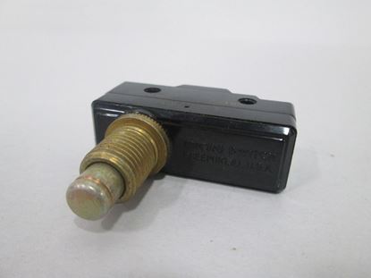 Picture of Spdt 15A 250V Limit Switch for Honeywell Sensing and Control Part# BZ-2RQ66
