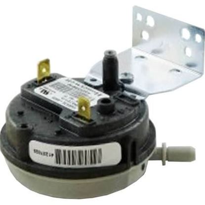Picture of 1.18"wc SPST Pressure Switch For Carrier Part# HK06NB010
