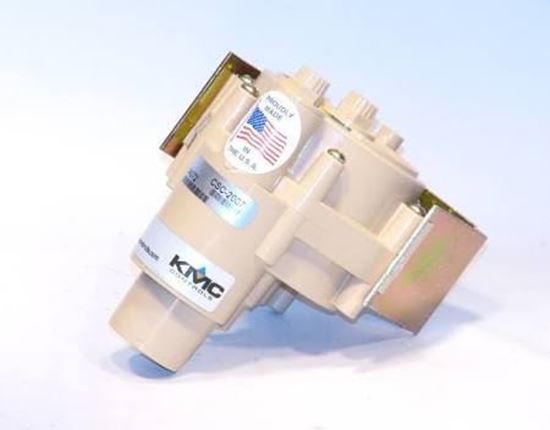 Picture of REV.RELAY,8#CROSSOVERw/BRKT. For KMC Controls Part# RCC-1502