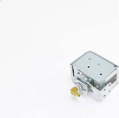 Picture of 2/20# SPDT Pressure Switch For Trane Part# SWT0700