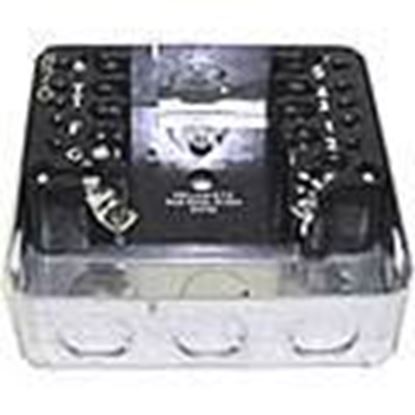 Picture of BASE FOR R485,RA890,R4795,7023 For Honeywell Part# Q270A1024