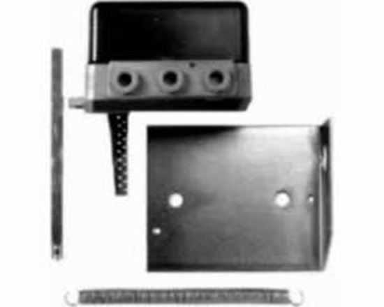 Picture of SPRING FOR D-3244 For Johnson Controls Part# D-9502-610