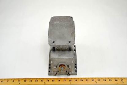 Picture of 120vS/R MOTOR 60LB-IN W/ AUXSW For Honeywell  Part# M4185E4014