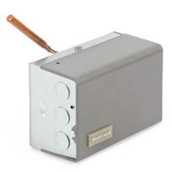 Picture of TripleAquastatRelayHorz. For Honeywell  Part# L8124C1003
