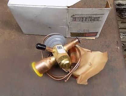 Picture of TXV Valve For Carrier Part# EA36UZ122
