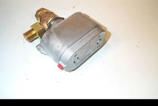 Picture of 3/4"UnionAngle NO 5.5CV 3-7# For Schneider Electric (Barber Colman) Part# VK-7211-201-3-5