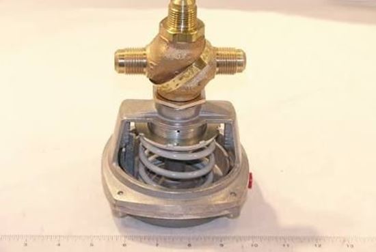 Picture of 5/8"FLR 3W 2.2CV 10-13# For Schneider Electric (Barber Colman) Part# VK-7312-303-4-2