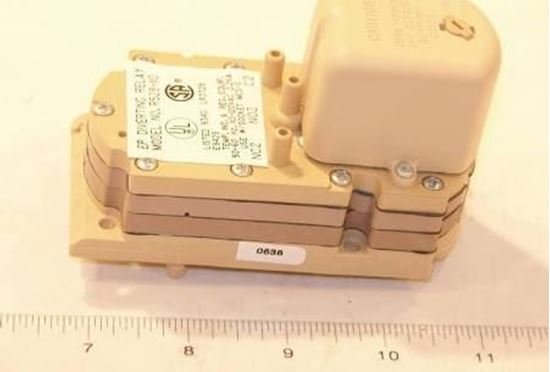 Picture of 110V PNEUMOD.E/P RELAY,DPDT For Schneider Electric (Barber Colman) Part# 2368-522