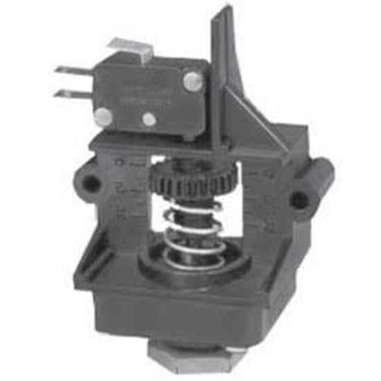 Picture of 2-STAGE P/E SWITCH For KMC Controls Part# CCE-3002