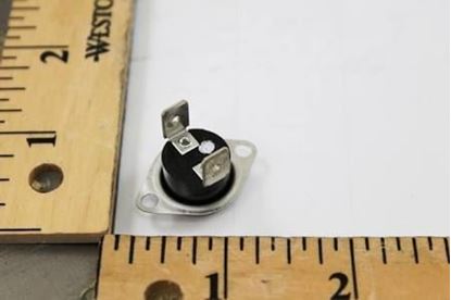 Picture of Limit Switch For Carrier Part# HH18HA454