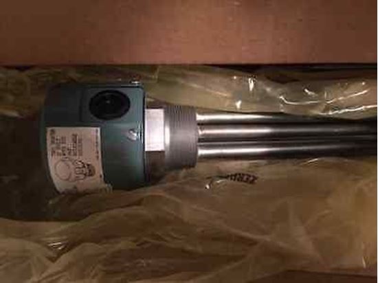 Picture of HEATER ELEC IMMER 1000W 120V For York Part# 025-09445-000
