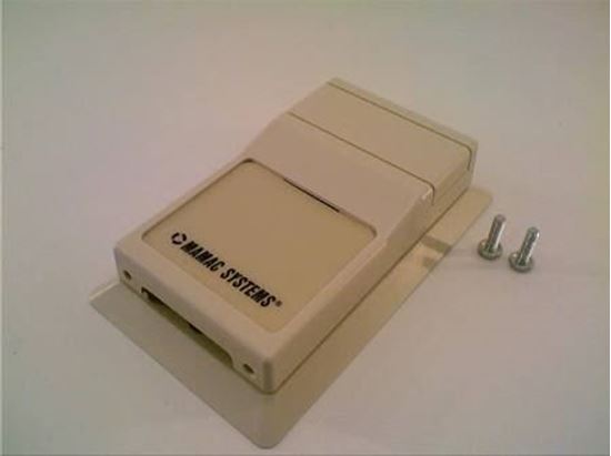 Picture of 2% Wall Mt Hum Xdcr; 0-5/10VDC For Mamac Systems Part# HU-225-2-VDC