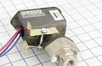 Picture of 250/3000# Single SetPt V.I. Sw For Barksdale Part# C9612-3