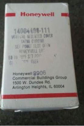 Picture of SATIN CHROME CVR,60/90F,VERT. For Honeywell Part# 14004406-111