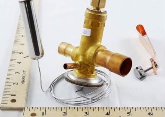 Picture of R22 5/8"x7/8"odf 12.5ton TXV For Carrier Part# EA02DZ482