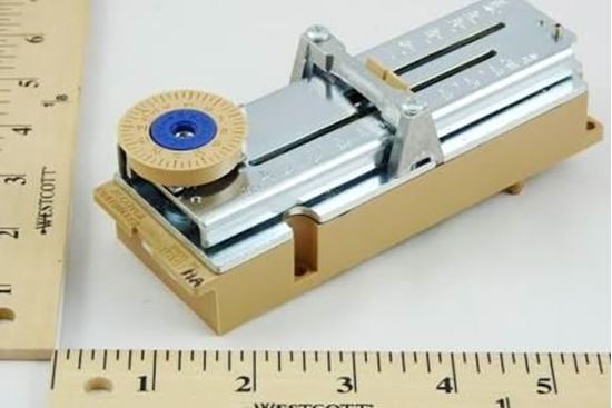 Picture of RA PNEUMODULAR REC.CONTROLLER For Schneider Electric (Barber Colman) Part# 2341-502