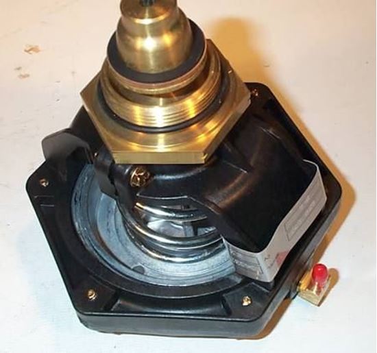 Picture of 1" REPLCEMENT ACT ASSY VP658 For Siemens Building Technology Part# 658-073