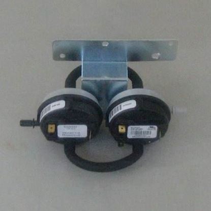 Picture of DUAL PRESSURE SWITCH For Carrier Part# HK06NY001