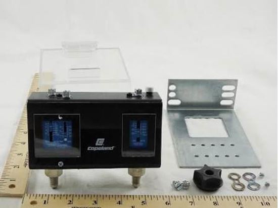 Picture of DUAL PRESSURE CONTROL For Copeland Part# 985-CP2M-7A
