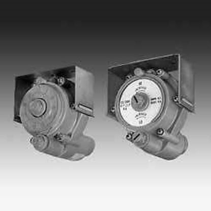 Picture of VAV CONTROL; RA/NC 0-2"W.C. For KMC Controls Part# CSC-2018
