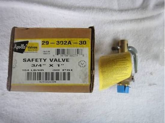 Picture of 3/4"X1" 100#STEAM RELF 423#/HR For Conbraco Industries Part# 29-302A-100