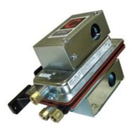 Picture of Dual Pressure Switch For Cleveland Controls Part# DDP-109-204