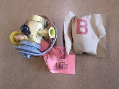 Picture of TXV Valve R410a For Lennox Part# 52W96