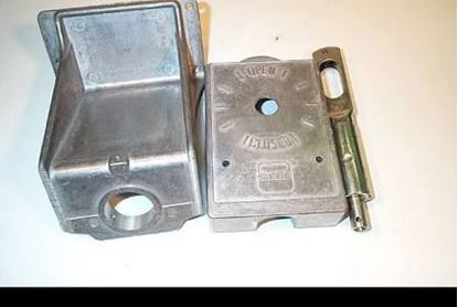 Picture of LINKAGE TO ADAPT TO H/W V501X For Schneider Electric (Barber Colman) Part# AV-650