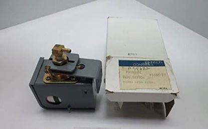 Picture of SPDT 3/20# LOW PRESS.SWITCH For Johnson Controls Part# P10BC-7