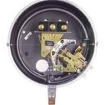 Picture of 2/60# SPDT Snap Switch For Dwyer Instruments Part# DA-7031-153-5