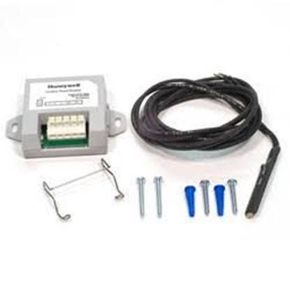 Picture of OUTDOOR RESET MODULE W/SENSOR For Honeywell  Part# W8735S1000