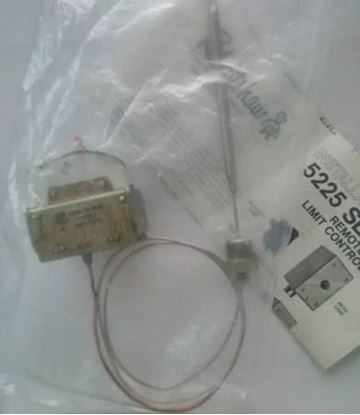 Picture of 450F,30"CAP,M/R HI-LIMIT CTRL For Robertshaw Part# 5225-044