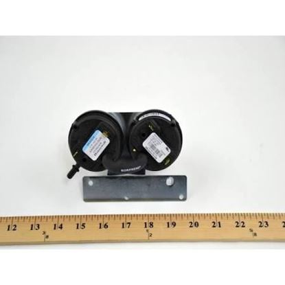Picture of Pressure Switch For Carrier Part# HK06NB019